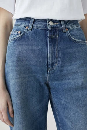 ClosedA Better Blue Fayna - Image 3