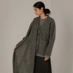 Bare KnitwearWoman Alpaca Travel Wrap - Ash Grey