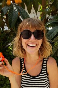 Clare V.Round Jane Sunglasses - Black