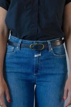 Rachel ComeyCliff Belt