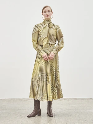 Maison De InesMarble Pleated Skirt - Khaki