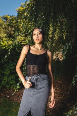 Find Me NowMariposa Ruched Lace Cami - Night