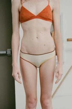 BaserangePam Pants - Mom Sand