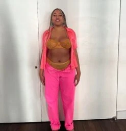 The UnderargumentWhat Doesn't Break You... Demi Bra - Mustard