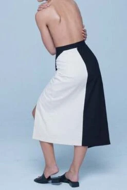 BaabyTwo-Tone Split Skirt - Black/Cream